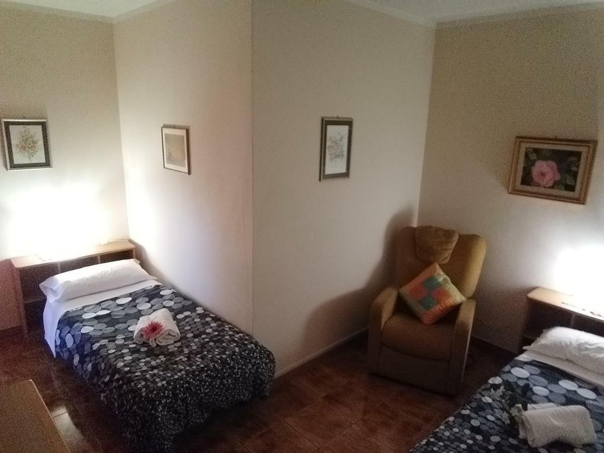 Apartament Casa Vacanze Niko Ap Cir Cni00247 Sirmione Exterior foto